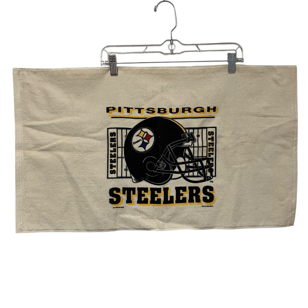Vintage 1993 Pittsburgh Steelers NFL Cream Color Towel With Football Field Logo